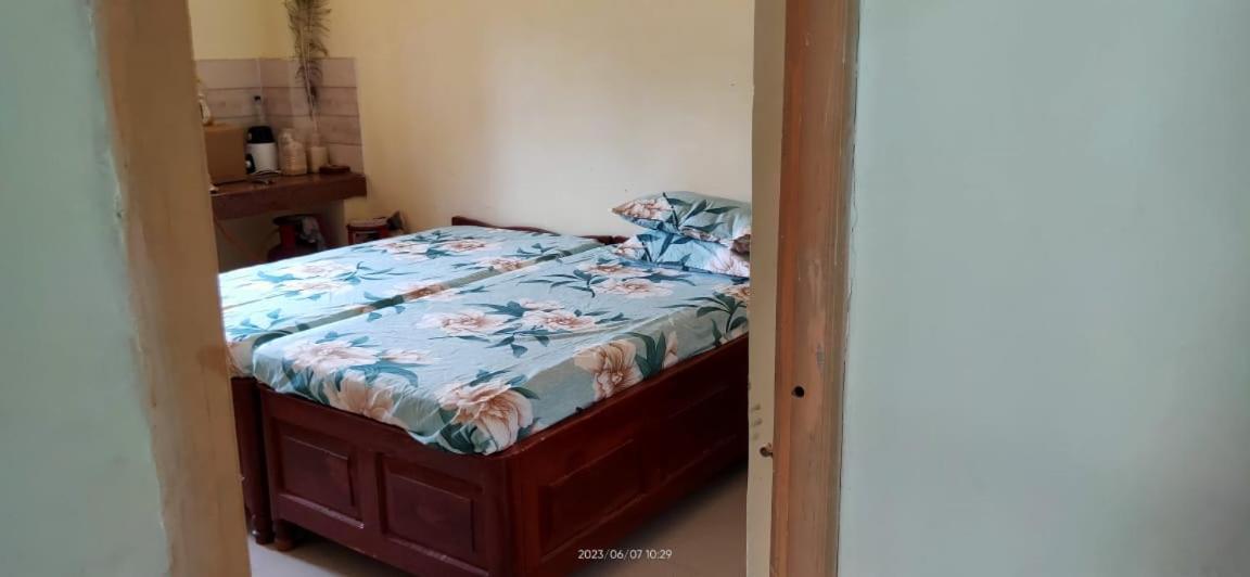 Budha Ashram Guest House Бодх-Гая Экстерьер фото