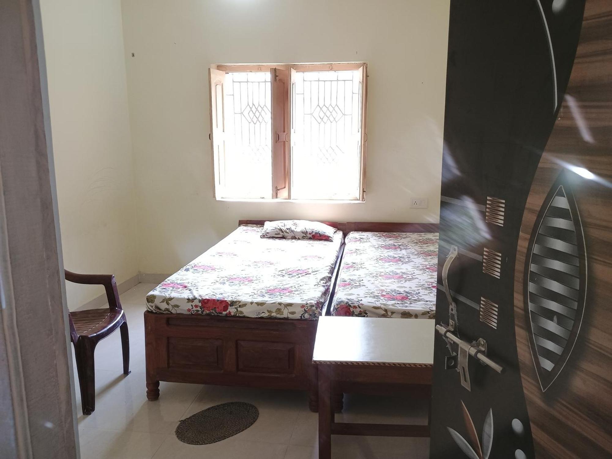 Budha Ashram Guest House Бодх-Гая Экстерьер фото