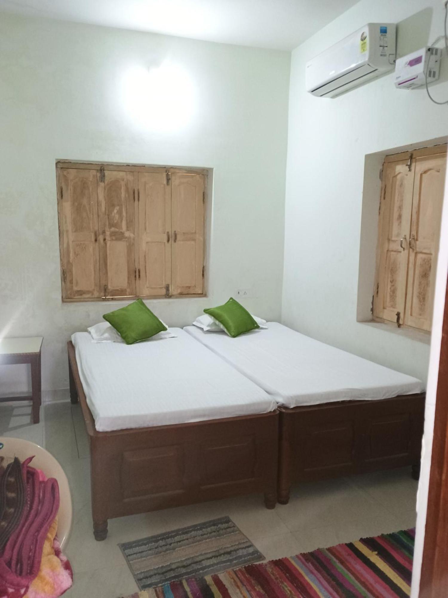Budha Ashram Guest House Бодх-Гая Экстерьер фото
